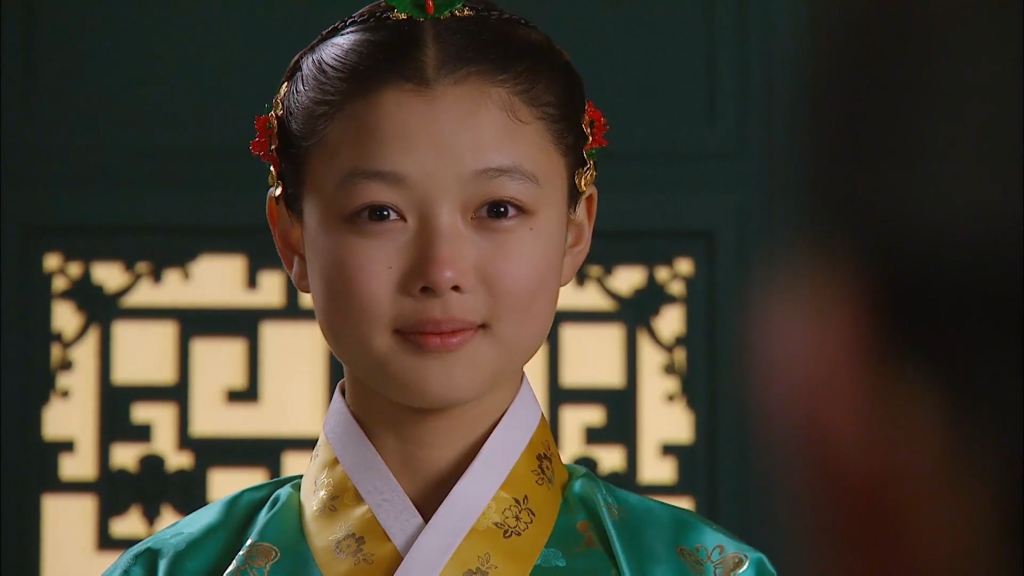 Kim You Jung The Moon Embracing the Sun
