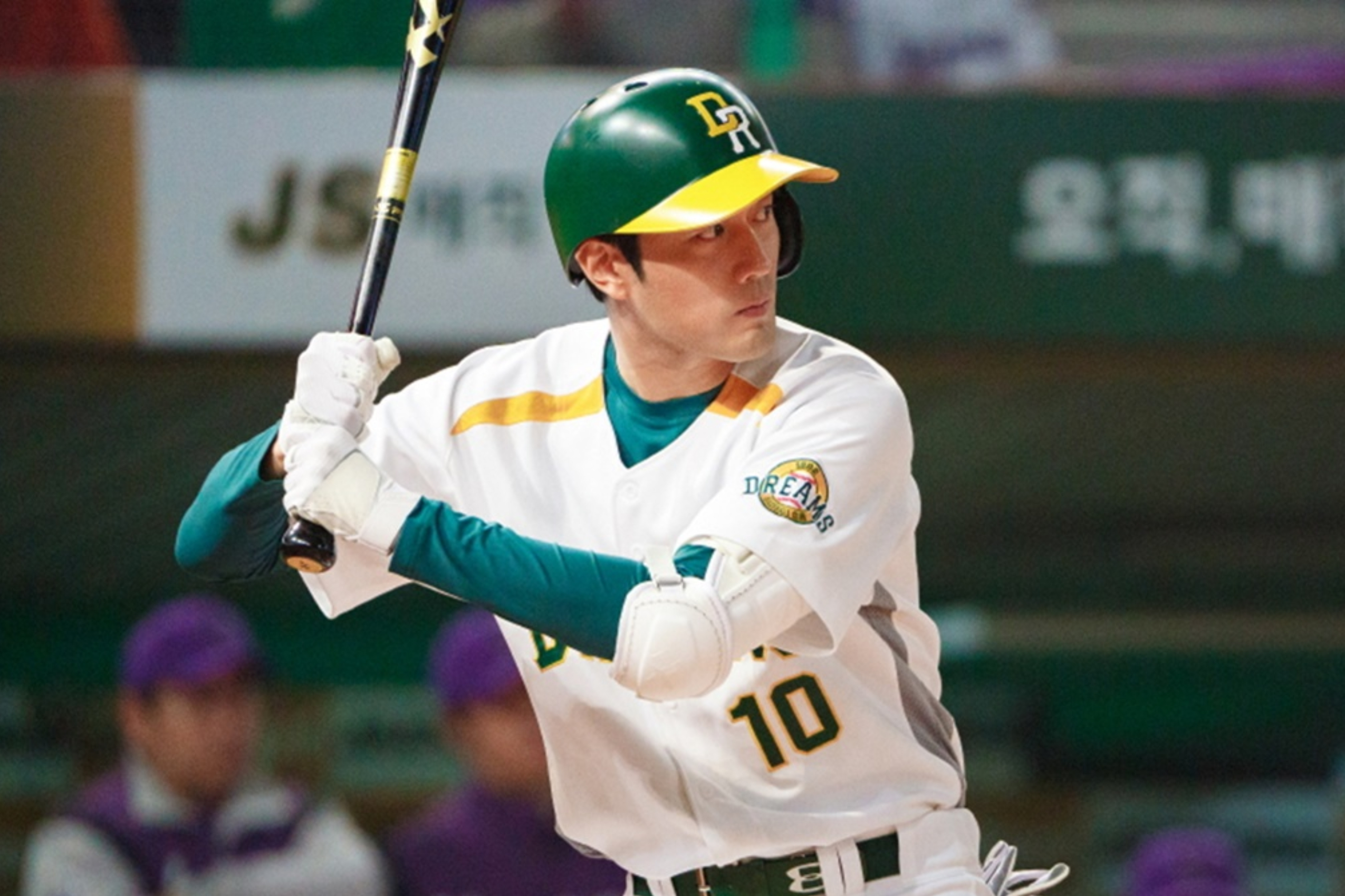 Top 10 MLB Prospects To Know In The KBO — College Baseball, MLB