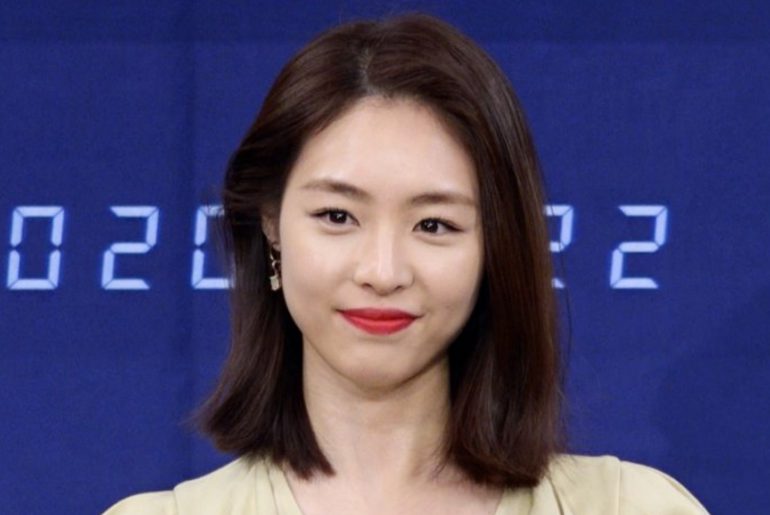 lee yeon hee married